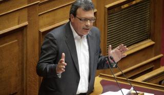 Φάμελλος: Απομονωμένος από τις υπόλοιπες κοινοβουλευτικές δυνάμεις ο κ. Μητσοτάκης