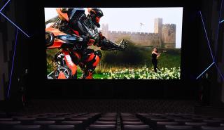 Η πρώτη παγκοσμίως Cinema LED οθόνη «δια χειρός» Samsung
