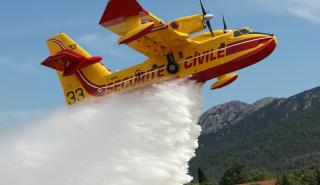 Αεροσκάφος Canadair CL-415 στέλνει η Ελλάδα στην Αλβανία για τη μεγάλη πυρκαγιά στο νησί Σασών