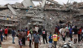 Ακτή Ελεφαντοστού: Επτά νεκροί από την κατάρρευση κτηρίου στο Αμπιτζάν