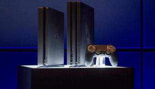 To PlayStation 4 παραμένει η πιο δημοφιλής παιχνιδομηχανή