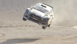 Terrakhana: O Ken Block κάνει τα μαγικά του στο… χώμα (video)