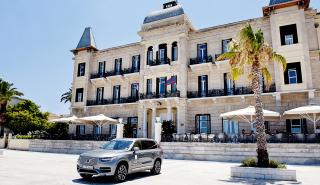 Συνεργασία Volvo και Poseidonion Grand Hotel