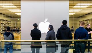 Μειωμένη η προσέλευση για την αγορά του iPhone 8 (pics)