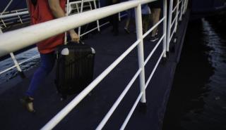 Παραμένει το απαγορευτικό απόπλου - Δρομολόγια μόνο για Αργοσαρωνικό και Μαρμάρι Ευβοίας