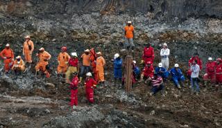 Κολομβία: Τουλάχιστον 8 νεκροί και 80 τραυματίες από τη συντριβή στρατιωτικού αεροσκάφους