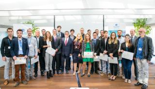 Τα ΕΛ.ΠΕ στηρίζουν τη γνώση και την αριστεία