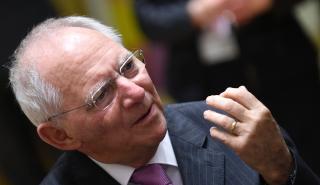 Σόιμπλε: «Όχι» σε υπουργό Οικονομικών της Ευρωζώνης