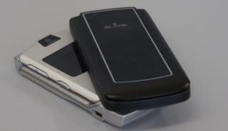 Η Motorola επαναφέρει το θρυλικό Razr (pics)