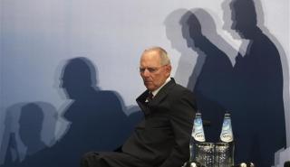 Η ελληνική κρίση «μόνιμος συνοδός» του Σόιμπλε