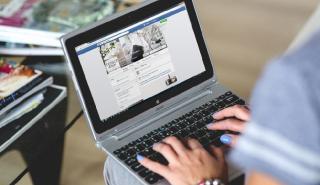 Όριο ηλικίας μπήκε στο γαλλικό Facebook