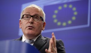 Τίμερμανς: H ευρωπαϊκή πολιτική για το κλίμα ή θα είναι κοινωνική ή δεν θα υπάρξει