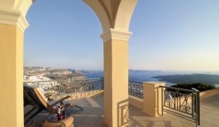 Ένα νέο αρχοντικό στην Σαντορίνη εγκαινιάζουν τα Aria Hotels