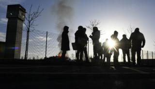 Γαλλία: Αναστέλλουν τις κινητοποιήσεις οι σωφρονιστικοί υπάλληλοι