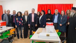 Δωρεά στο 4ο Γυμνάσιο Εχεδώρου από τα ΕΛΠΕ