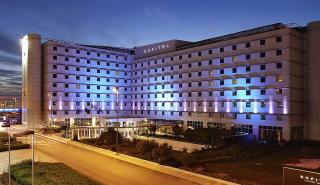 Στο Sofitel Athens Airport το βραβείο Guest Review της Booking.com