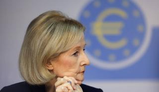 Νουί: Οι ελληνικές τράπεζες να κάνουν περισσότερα για τα «κόκκινα δάνεια»