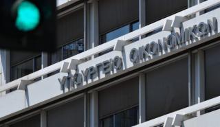 «Φιλτράρει» την ευθύνη των διοικητικών συμβουλίων η ΑΑΔΕ