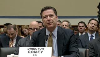 ΗΠΑ: Ο πρώην διευθυντής του FBI κατηγορείται πως απείλησε τη ζωή του Τραμπ