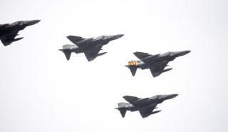 Η Νορβηγία θα πουλήσει στη Ρουμανία 32 μεταχειρισμένα F-16