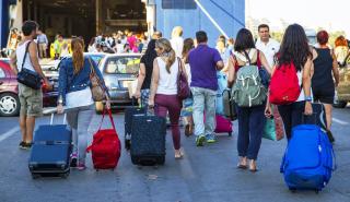 ΕΛΣΤΑΤ: Αύξηση 5,6% στη διακίνηση επιβατών στα ελληνικά λιμάνια το γ' τρίμηνο