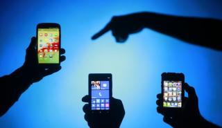 Οι παγκόσμιες αποστολές smartphones υποχώρησαν 9% στο β' τρίμηνο