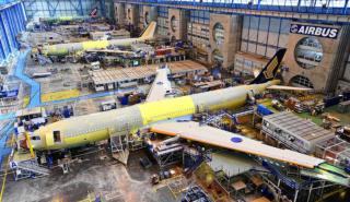 Airbus: Πλήγμα 39% στα κέρδη του α' τρίμηνου από τις παραδόσεις αεροσκαφών