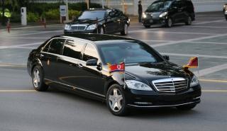 Η λιμουζίνα 1 εκατ. δολαρίων του Κιμ Γιονγκ Ουν (pics)