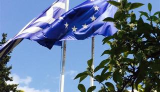 Έξοδος στις αγορές παρά τις «ορμήνιες» ΕΚΤ και ΔΝΤ