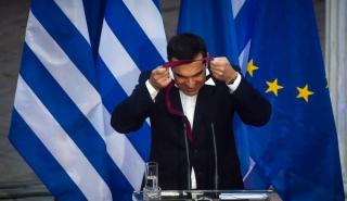 Μια γραβάτα θηλιά στο λαιμό των επόμενων γενεών