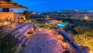 Travel + Leisure World's Best Awards: Πρωταγωνιστούν τα ελληνικά νησιά - Στην 3η θέση η Πάρος