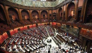 Ιταλία: Παραιτήθηκε ο υφυπουργός Πολιτισμού Βιτόριο Σγκάρμπι