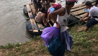 ΗΠΑ: Ένας πρωτόγνωρος για τα τελευταία 20 χρόνια αριθμός μεταναστών αναμένεται στα νότια σύνορα