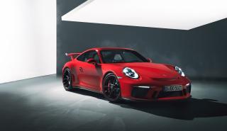 Ιδού η απόλυτη «Βίβλος» για την Porsche 911! (vid)