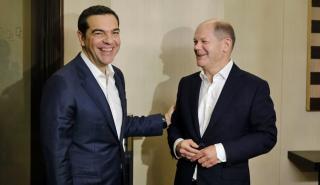 Το νεύμα Σολτς και η βεβαιότητα της Αθήνας για τις συντάξεις