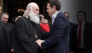 Καζάνι που βράζει η Ιεραρχία, πρόβλημα για το Μαξίμου