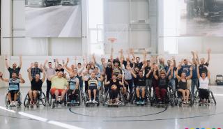 #love2give: Το κοινωνικό πρόσωπο της Mercedes-Benz