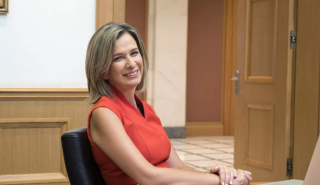Θεοφιλίδη (Delphi Forum): Ψηφιακά ώριμη η Εθνική Τράπεζα – Κάθε Έλληνας μπορεί να γίνει πελάτης αποκλειστικά από το κινητό του