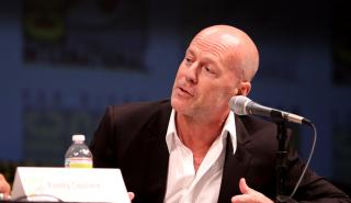 Αφασία: Τι είναι η πάθηση με την οποία διαγνώστηκε ο Bruce Willis και αποσύρεται από την υποκριτική