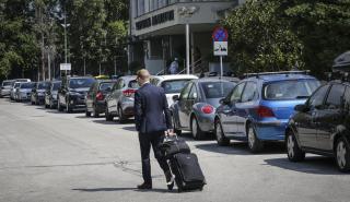 «Κίτρινες κάρτες» αναμένεται να βγάλουν σήμερα οι θεσμοί – Τα ανοικτά μέτωπα