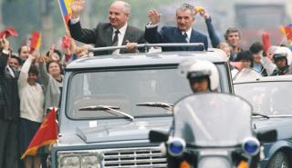 Κανένας δεν θέλει να αγοράσει το τζιπ του Τσαουσέσκου (pics)