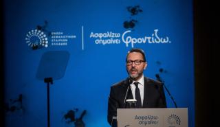 Στουρνάρας: Το κράτος δεν μπορεί να επιμένει στο μονοπώλιο των συνταξιοδοτικών παροχών