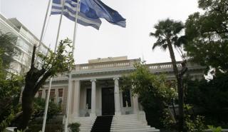 Μαξίμου: Στρατηγική κλιμακωτής πίεσης και προβληματισμός