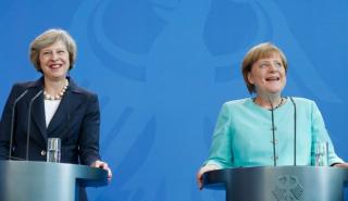 Κερδίζει έδαφος η πιθανότητα αναβολής του Brexit – Τι συζήτησαν Μέρκελ – Μέι