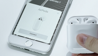 Τη νέα γενιά Airpods κυκλοφόρησε η Apple (pics)
