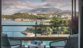 Άνοιξε ο νέος Αστέρας Βουλιαγμένης (pics)