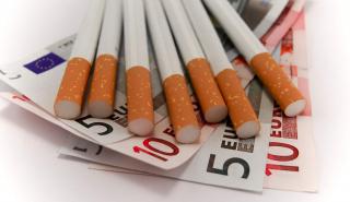 ΙΟΒΕ: Καταστροφική η αύξηση του Ειδικού Φόρου στα καπνικά