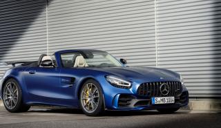 Αυτή είναι η συλλεκτική Mercedes-AMG GT R Roadster!