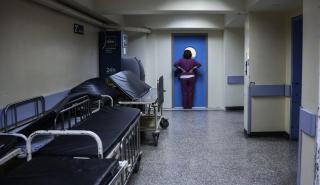 Πάνω από 100 ράντζα σε «Ευαγγελισμό» και «Αττικόν» - Το σχέδιο αποσυμφόρησης των νοσοκομείων