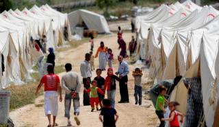 Νέα κρίση στο μεταναστευτικό βλέπει η Τουρκία και ζητά δίκαιη «μοιρασιά» για τους πρόσφυγες